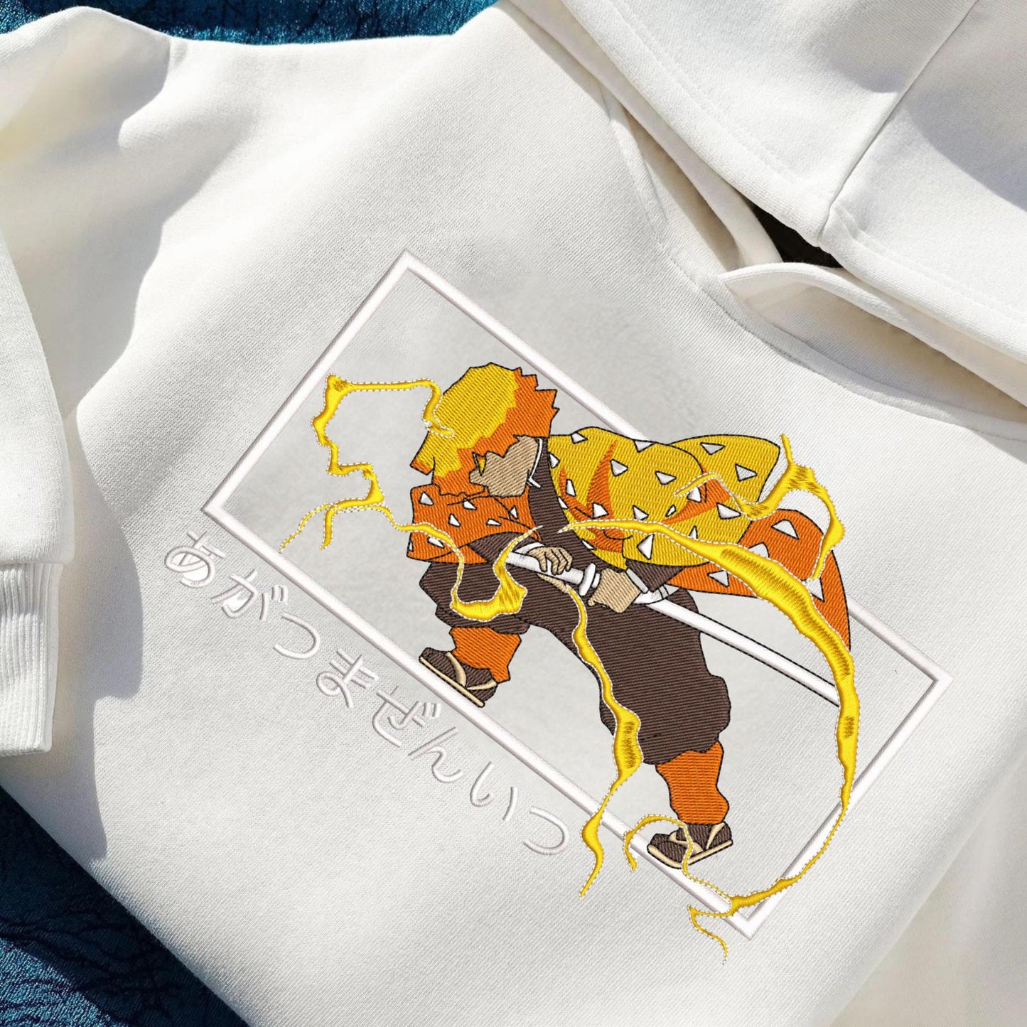 Demon Slayer Zenitsu Hoodie | Bestickter Anime Hoodie | Embroidered Anime